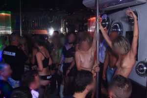 Clubs libertins